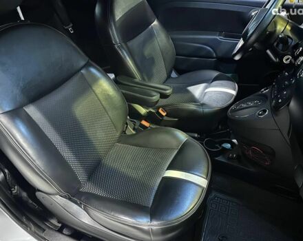 Білий Фіат 500, об'ємом двигуна 0 л та пробігом 80 тис. км за 9440 $, фото 14 на Automoto.ua