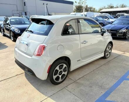 Белый Фиат 500, объемом двигателя 0 л и пробегом 58 тыс. км за 3900 $, фото 5 на Automoto.ua