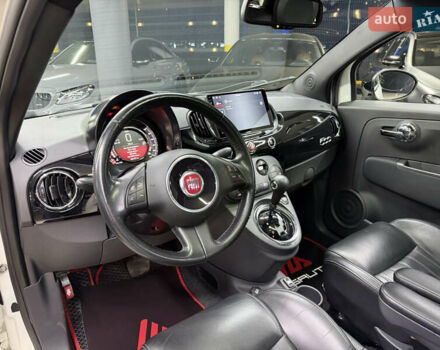 Белый Фиат 500, объемом двигателя 1.37 л и пробегом 42 тыс. км за 9200 $, фото 19 на Automoto.ua