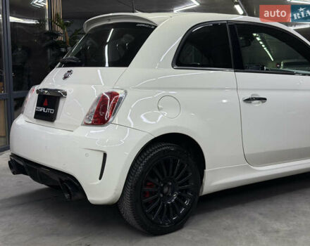 Белый Фиат 500, объемом двигателя 1.37 л и пробегом 42 тыс. км за 9200 $, фото 16 на Automoto.ua