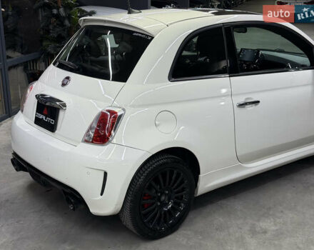 Белый Фиат 500, объемом двигателя 1.37 л и пробегом 42 тыс. км за 9200 $, фото 15 на Automoto.ua