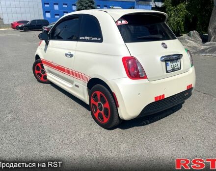 Білий Фіат 500, об'ємом двигуна 0 л та пробігом 35 тис. км за 12000 $, фото 6 на Automoto.ua