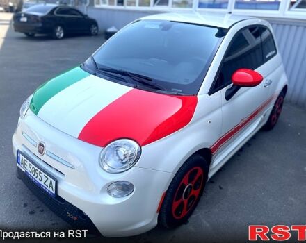 Білий Фіат 500, об'ємом двигуна 0 л та пробігом 35 тис. км за 12000 $, фото 1 на Automoto.ua