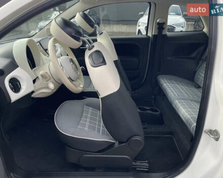 Белый Фиат 500, объемом двигателя 1.2 л и пробегом 97 тыс. км за 9300 $, фото 18 на Automoto.ua