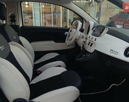 Белый Фиат 500, объемом двигателя 1.2 л и пробегом 9 тыс. км за 15232 $, фото 5 на Automoto.ua