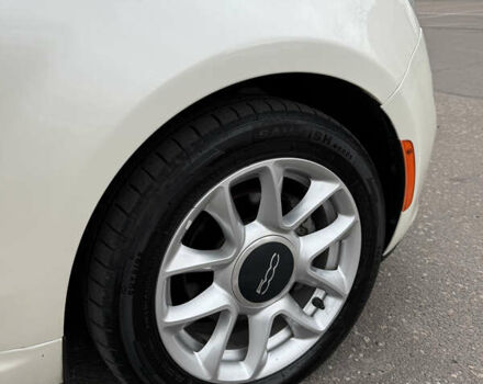 Белый Фиат 500, объемом двигателя 1.4 л и пробегом 68 тыс. км за 12000 $, фото 6 на Automoto.ua