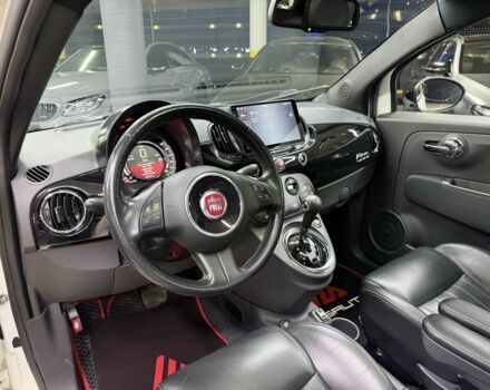 Белый Фиат 500, объемом двигателя 1.4 л и пробегом 42 тыс. км за 9200 $, фото 15 на Automoto.ua