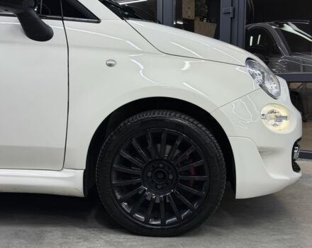 Белый Фиат 500, объемом двигателя 1.4 л и пробегом 42 тыс. км за 9200 $, фото 6 на Automoto.ua