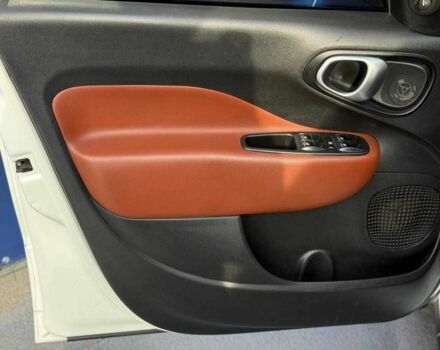 Білий Фіат 500, об'ємом двигуна 1.4 л та пробігом 124 тис. км за 9299 $, фото 9 на Automoto.ua