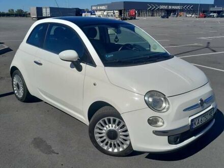 Фиат 500 2009 в Новомосковске на Automoto.ua Белый Фиат 500, объемом двигателя 1.24 л и пробегом 165 тыс. км за 5499 $, фото 1 на Automoto.ua