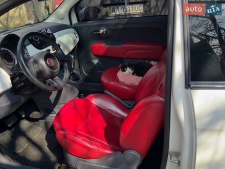 Белый Фиат 500, объемом двигателя 1.24 л и пробегом 180 тыс. км за 7350 $, фото 1 на Automoto.ua
