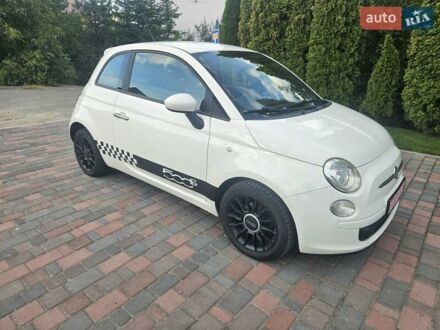 Фиат 500 2011 в Ивано-Франковске на Automoto.ua Белый Фиат 500, объемом двигателя 0.88 л и пробегом 160 тыс. км за 4800 $, фото 1 на Automoto.ua