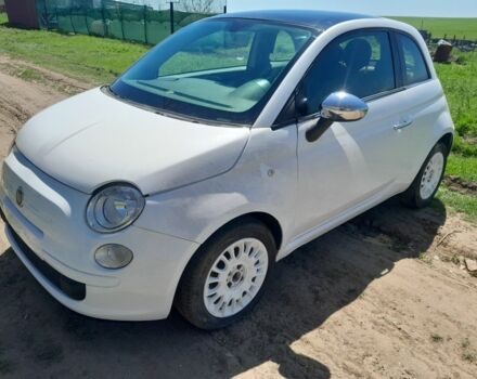 Белый Фиат 500, объемом двигателя 1.4 л и пробегом 67 тыс. км за 3598 $, фото 1 на Automoto.ua