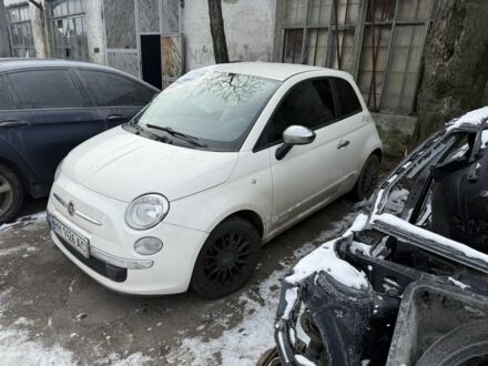 Белый Фиат 500, объемом двигателя 0.9 л и пробегом 120 тыс. км за 3999 $, фото 1 на Automoto.ua
