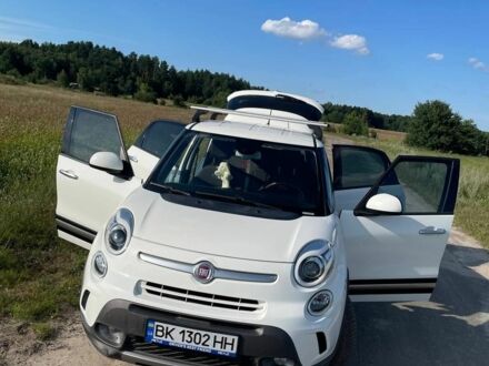 Фиат 500 2013 в Вараш (Кузнецовск) на Automoto.ua Белый Фиат 500, объемом двигателя 1.4 л и пробегом 111 тыс. км за 8100 $, фото 1 на Automoto.ua