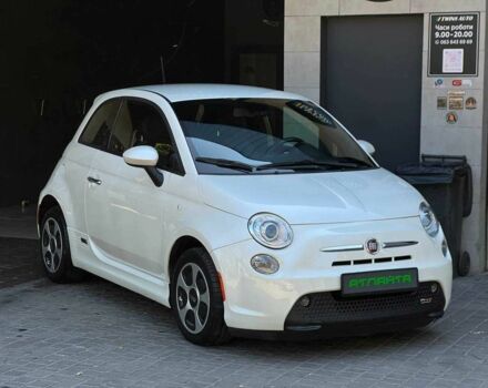 Білий Фіат 500, об'ємом двигуна 0 л та пробігом 80 тис. км за 6919 $, фото 1 на Automoto.ua