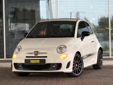 Фіат 500 2014 у Києві на Automoto.ua Білий Фіат 500, об'ємом двигуна 1.4 л та пробігом 113 тис. км за 9950 $, фото 1 на Automoto.ua