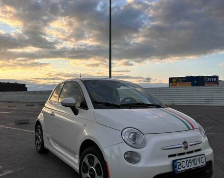 Білий Фіат 500, об'ємом двигуна 0 л та пробігом 130 тис. км за 6724 $, фото 1 на Automoto.ua