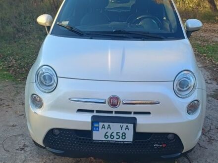Білий Фіат 500, об'ємом двигуна 0 л та пробігом 73 тис. км за 7200 $, фото 1 на Automoto.ua