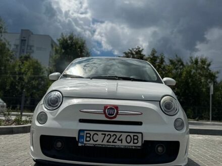 Білий Фіат 500, об'ємом двигуна 1.4 л та пробігом 93 тис. км за 9700 $, фото 1 на Automoto.ua