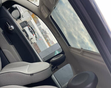 Черный Фиат 500, объемом двигателя 1.24 л и пробегом 235 тыс. км за 6600 $, фото 12 на Automoto.ua