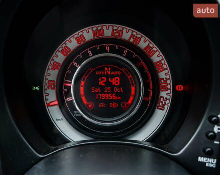 Черный Фиат 500, объемом двигателя 1.24 л и пробегом 180 тыс. км за 6800 $, фото 7 на Automoto.ua