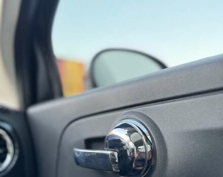 Черный Фиат 500, объемом двигателя 1.37 л и пробегом 138 тыс. км за 8500 $, фото 42 на Automoto.ua