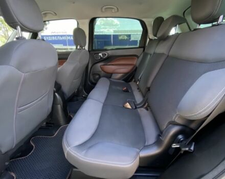 Черный Фиат 500, объемом двигателя 1.4 л и пробегом 249 тыс. км за 7300 $, фото 5 на Automoto.ua