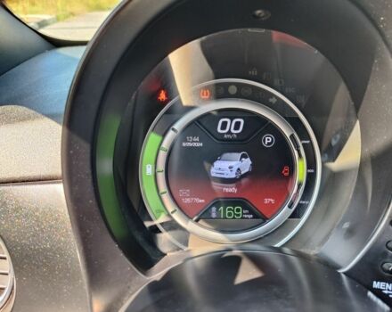 Черный Фиат 500, объемом двигателя 0 л и пробегом 140 тыс. км за 4999 $, фото 6 на Automoto.ua