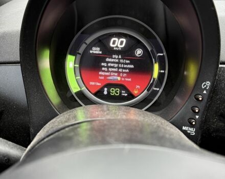 Черный Фиат 500, объемом двигателя 0 л и пробегом 99 тыс. км за 4900 $, фото 22 на Automoto.ua