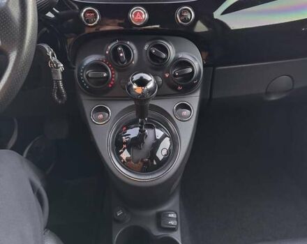 Черный Фиат 500, объемом двигателя 1.37 л и пробегом 95 тыс. км за 8900 $, фото 20 на Automoto.ua