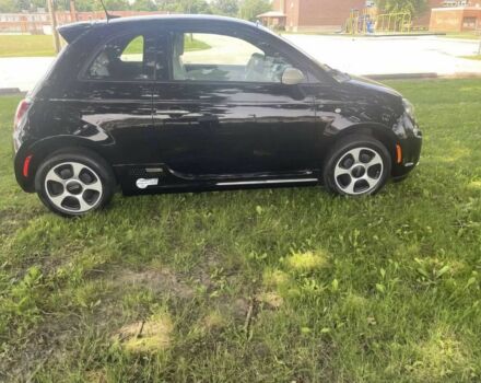 Черный Фиат 500, объемом двигателя 0 л и пробегом 72 тыс. км за 2000 $, фото 4 на Automoto.ua