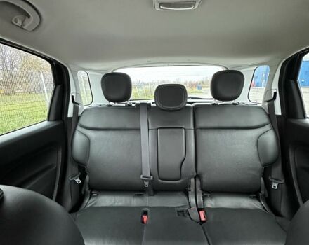 Черный Фиат 500, объемом двигателя 1.4 л и пробегом 88 тыс. км за 10900 $, фото 4 на Automoto.ua