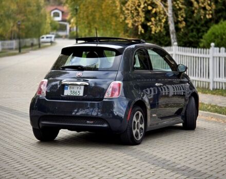 Фиат 500 2017 в Одессе на Automoto.ua Черный Фиат 500, объемом двигателя 0 л и пробегом 93 тыс. км за 10000 $, фото 2 на Automoto.ua