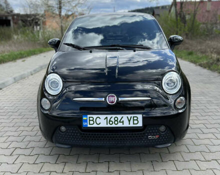 Черный Фиат 500, объемом двигателя 0 л и пробегом 109 тыс. км за 6400 $, фото 1 на Automoto.ua