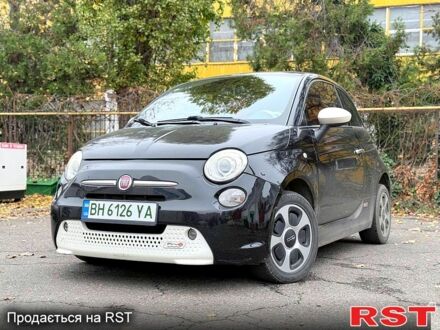 Черный Фиат 500, объемом двигателя 0 л и пробегом 97 тыс. км за 5999 $, фото 1 на Automoto.ua