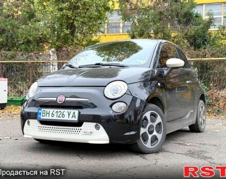 Черный Фиат 500, объемом двигателя 0 л и пробегом 97 тыс. км за 5999 $, фото 1 на Automoto.ua