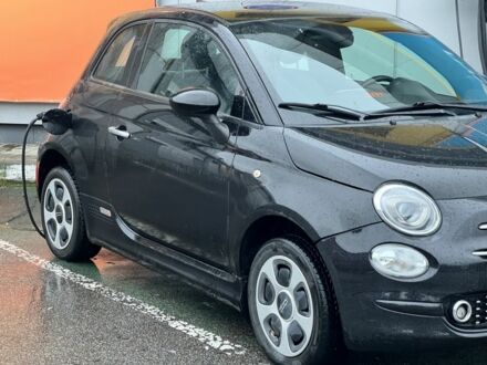 Черный Фиат 500, объемом двигателя 0 л и пробегом 71 тыс. км за 6900 $, фото 1 на Automoto.ua