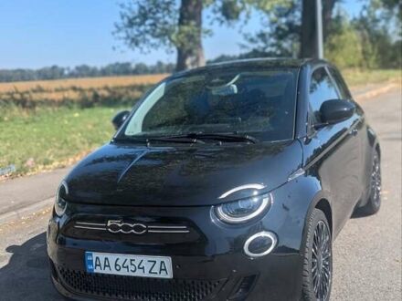 Черный Фиат 500, объемом двигателя 0 л и пробегом 73 тыс. км за 15900 $, фото 1 на Automoto.ua