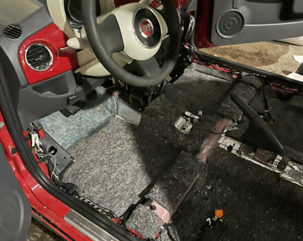 Червоний Фіат 500, об'ємом двигуна 1.24 л та пробігом 200 тис. км за 5200 $, фото 11 на Automoto.ua