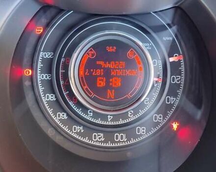 Красный Фиат 500, объемом двигателя 0.88 л и пробегом 120 тыс. км за 6900 $, фото 27 на Automoto.ua
