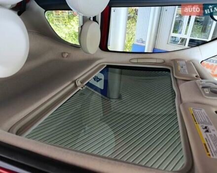 Красный Фиат 500, объемом двигателя 1.37 л и пробегом 132 тыс. км за 7700 $, фото 39 на Automoto.ua