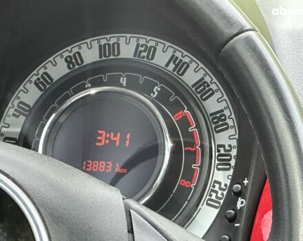Красный Фиат 500, объемом двигателя 1.4 л и пробегом 138 тыс. км за 7900 $, фото 1 на Automoto.ua