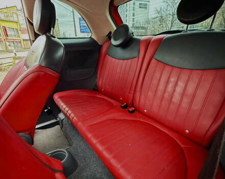 Червоний Фіат 500, об'ємом двигуна 1.37 л та пробігом 118 тис. км за 5500 $, фото 10 на Automoto.ua