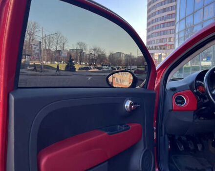 Червоний Фіат 500, об'ємом двигуна 1.37 л та пробігом 118 тис. км за 4999 $, фото 14 на Automoto.ua