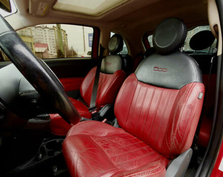 Червоний Фіат 500, об'ємом двигуна 1.37 л та пробігом 118 тис. км за 5500 $, фото 6 на Automoto.ua