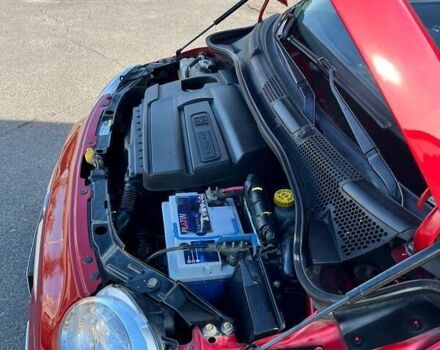 Красный Фиат 500, объемом двигателя 1.37 л и пробегом 126 тыс. км за 8500 $, фото 4 на Automoto.ua