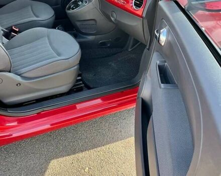 Красный Фиат 500, объемом двигателя 1.37 л и пробегом 126 тыс. км за 8500 $, фото 7 на Automoto.ua