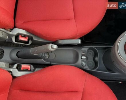 Красный Фиат 500, объемом двигателя 1.24 л и пробегом 80 тыс. км за 6999 $, фото 18 на Automoto.ua