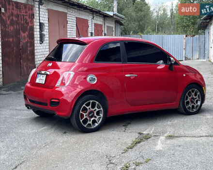 Красный Фиат 500, объемом двигателя 1.37 л и пробегом 189 тыс. км за 5600 $, фото 1 на Automoto.ua